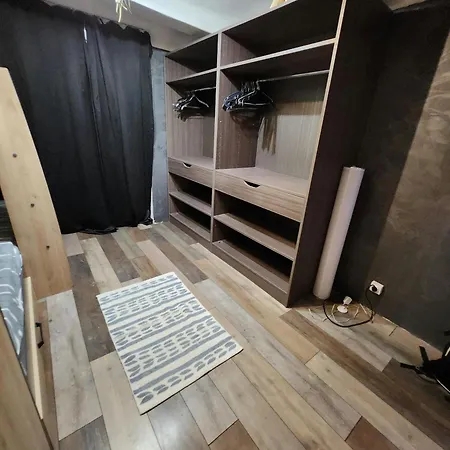 Le Céleste au Cœur du village avec toit terrasse *