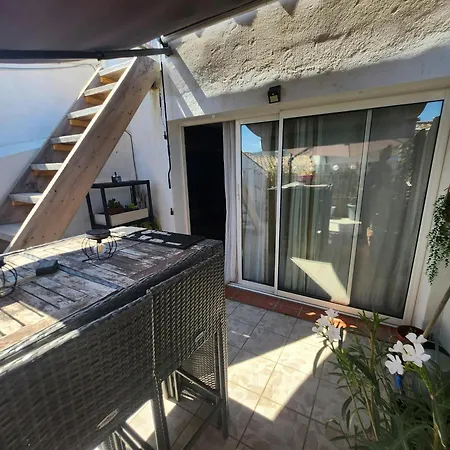 Casa de Férias Le Celeste Au Coeur Du Village Avec Toit Terrasse