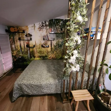 Le Céleste au Cœur du village avec toit terrasse * Gréoux-les-Bains