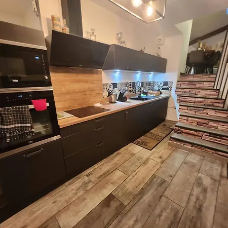 Le Celeste Au Coeur Du Village Avec Toit Terrasse Casa de Férias